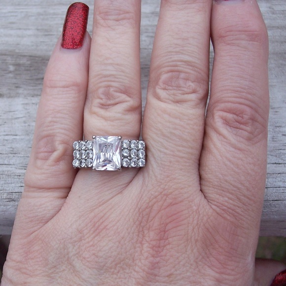 STAINLESS STEEL AAA Grade Cubic Zirconia Ring NWT - Picture 10 of 11